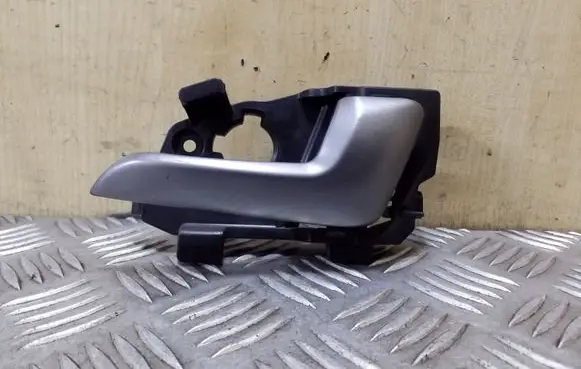 KIA Rio Front door interior handle 826201W010
