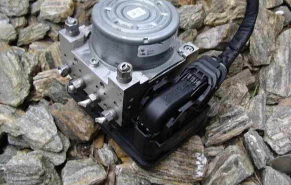 Renault Megane IV ABS Pump 476607355R 28515242333 10091514803