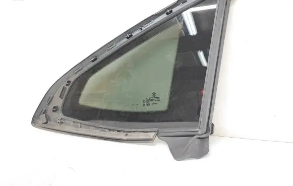 BMW i4 Rear side window 7482994 7482956 43R01390