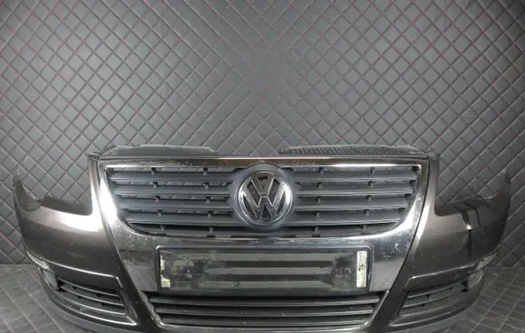 Volkswagen PASSAT B6 Front bumper 