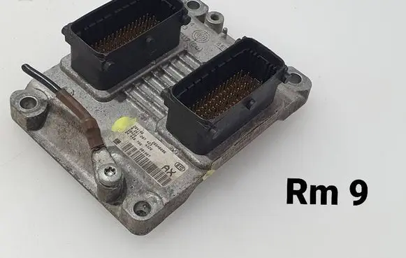 Opel Corsa C Engine control unit/module 0261207423 26SA8096 24443796