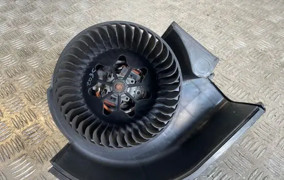 BMW X5 E70 Heater fan/blower T1001857AB