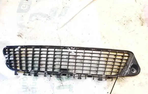 Opel Vectra C Front bumper lower grill 1300588 0551004542