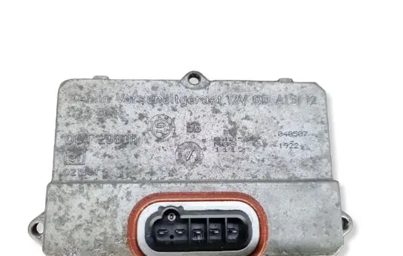 BMW 5 E60 E61 Headlight ballast module Xenon D2SD2R