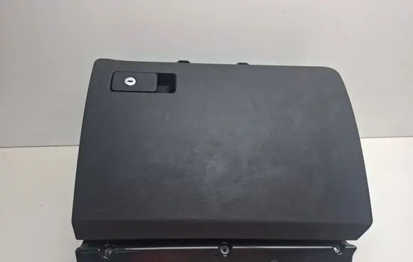 Volkswagen PASSAT B7 Glove box 3C1857097 3AA857938