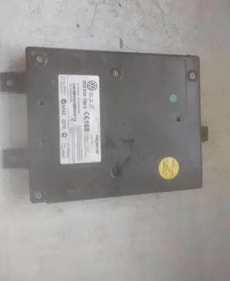 Volkswagen PASSAT B6 Phone control unit/module 3C0035729E 001044E819EB