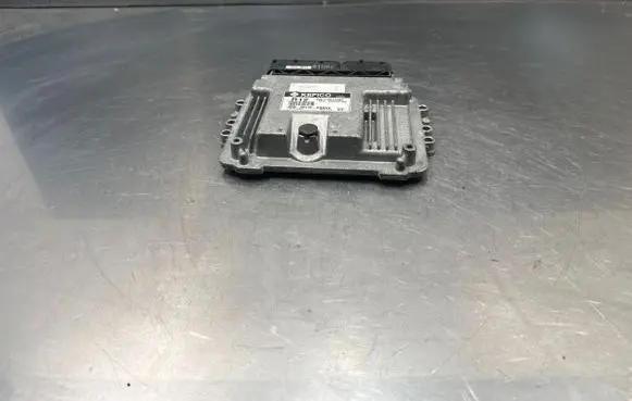 KIA Ceed Engine control unit/module 9001120112KE 391102BRAX GGJDBE56FS01H00