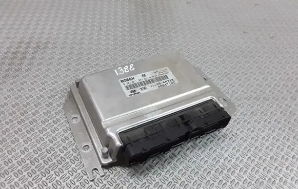 KIA Sorento Engine control unit/module 391004A720