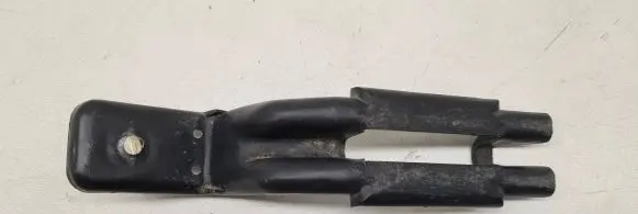 BMW 7 E32 Rear bumper mounting bracket 1949229 51121949229