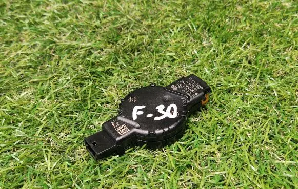BMW 3 F30 F35 F31 Rain sensor 9293279 929327901