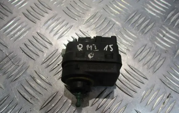 Renault Megane I Headlight level adjustment motor 