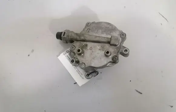 BMW 6 F06 Gran coupe Vacuum pump 7566291