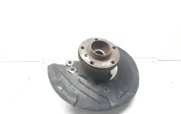 BMW 3 E90 E91 Front wheel hub spindle knuckle 6768996