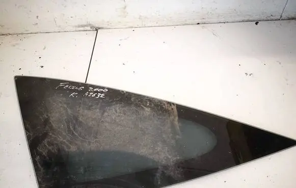 Ford Focus Rear side window as2