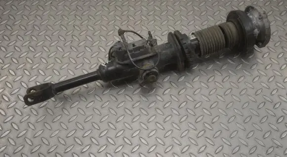 BMW 5 F10 F11 Front shock absorber/damper 6863119