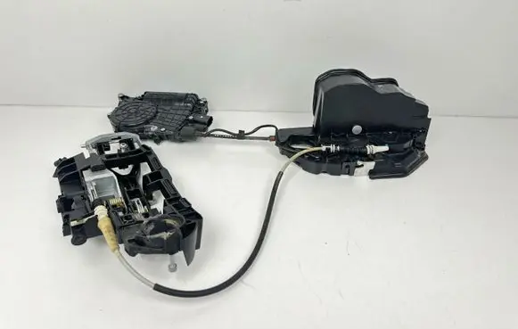 BMW 7 F01 F02 F03 F04 Rear door lock 7185687