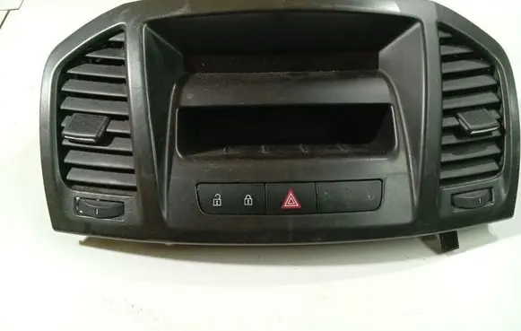 Opel Insignia A Dash center air vent grill 