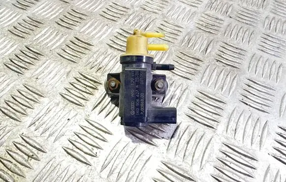 Volkswagen Golf V Turbo solenoid valve 1K0906627A
