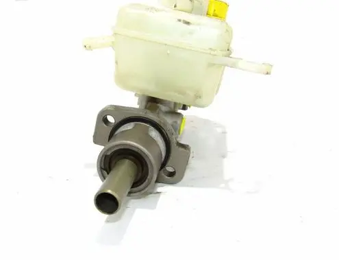 Skoda Fabia Mk1 (6Y) Master brake cylinder