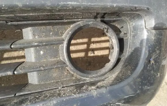 Renault Megane II Front bumper lower grill