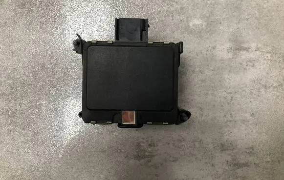 Distronic sensor radar