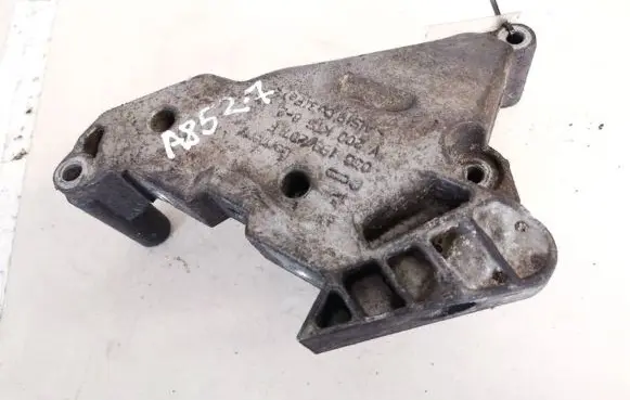 Volkswagen Caddy Engine mounting bracket 03g199207f