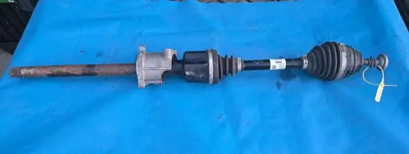 BMW X1 F48 F49 Front driveshaft 8611938 31608611938