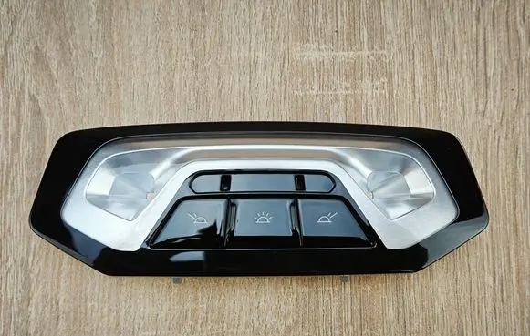 BMW 4 G22 G23 G24 G26 Rear seat light 7910813