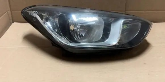 Hyundai i20 (PB PBT) Headlight/headlamp BRAK
