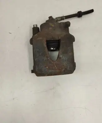 Volkswagen Golf IV Front brake caliper 0711