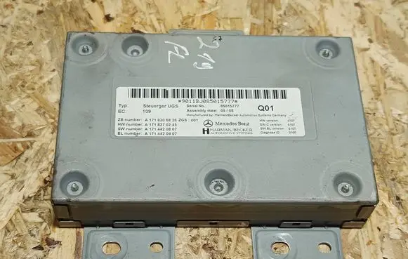 Mercedes-Benz CLS C219 Other control units/modules A1718206826 A1714420807 A1718270245