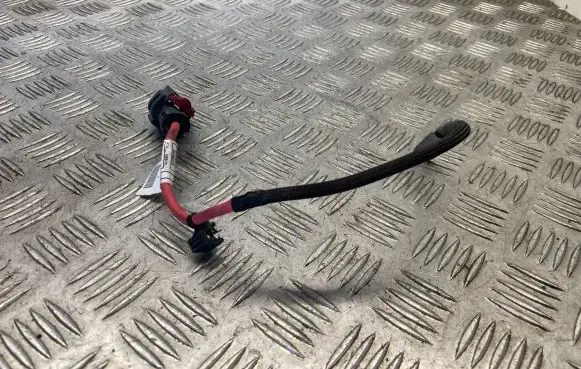 Mini One - Cooper F56 F55 Positive cable (battery) 8628634