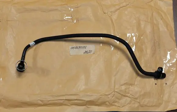 BMW 2 F46 Vacuum line/pipe/hose 8637971 11158637971