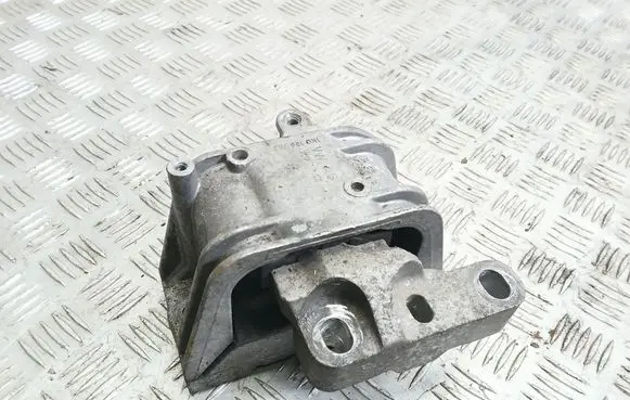 Seat Altea Engine mount bracket 1K0199262BA