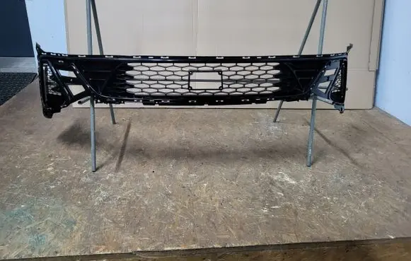KIA Ceed Front bumper lower grill 4287511637