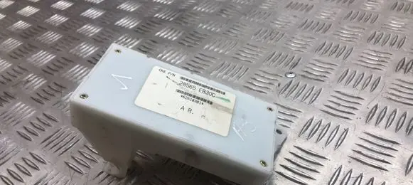 Nissan Pathfinder R51 Seat control module 28565EB30C