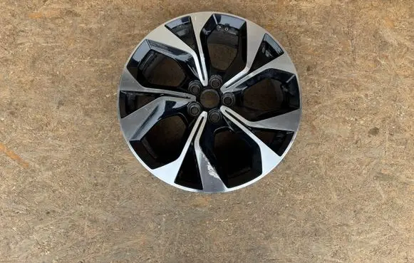 R19 alloy rim