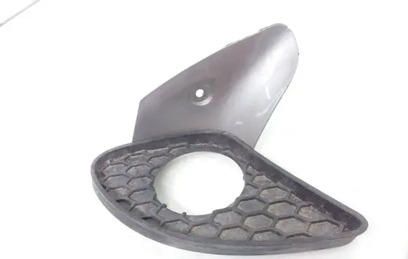 Alfa Romeo 147 Front fog light trim/grill 156052633