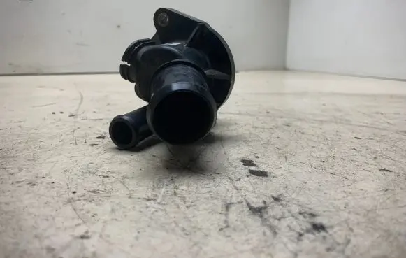 Mazda 6 Engine coolant pipe/hose 3M4G8575AA L32715170