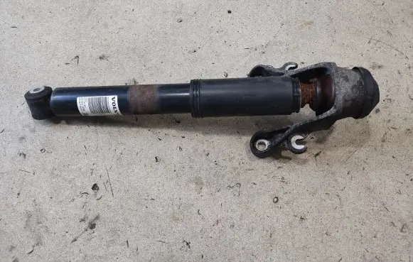 Volvo S90, V90 Rear shock absorber/damper 31476860