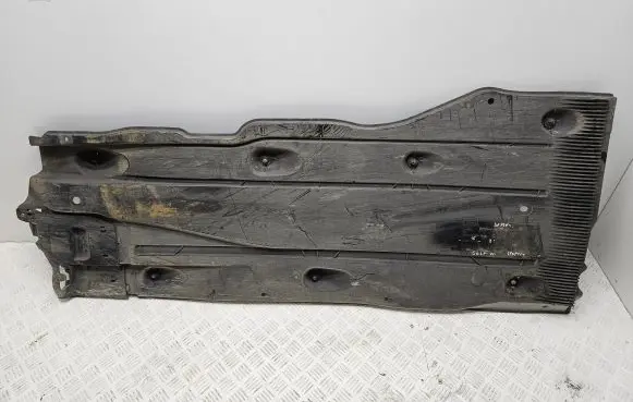 Volkswagen Golf Sportsvan Side bottom protection 5Q0825202S