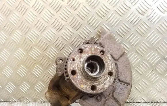 Audi A3 S3 8L Front wheel hub