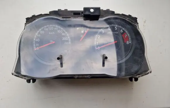 Nissan Note (E11) Speedometer (instrument cluster) 9U20B