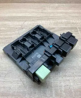 Volkswagen PASSAT B7 Comfort/convenience module 3AA937087C 5WK50447