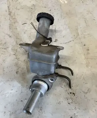 Peugeot 4007 Master brake cylinder 220529