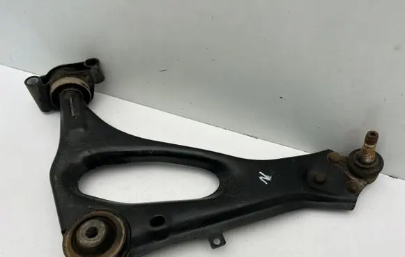Mercedes-Benz Vito Viano W447 Front control arm A4473307500