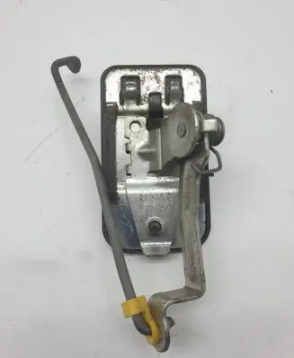 Chrysler Pacifica Fuel tank cap lock 018453