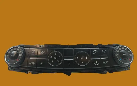 Mercedes-Benz E W211 Climate control unit 2118300190