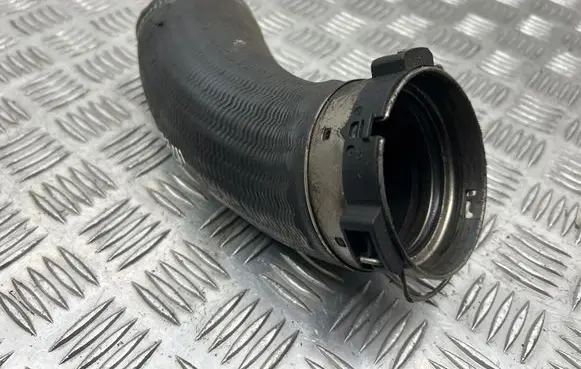 Volvo V40 Intercooler hose/pipe 