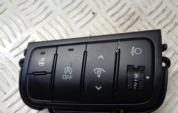 KIA Ceed Headlight level height control switch 93305A2150WK